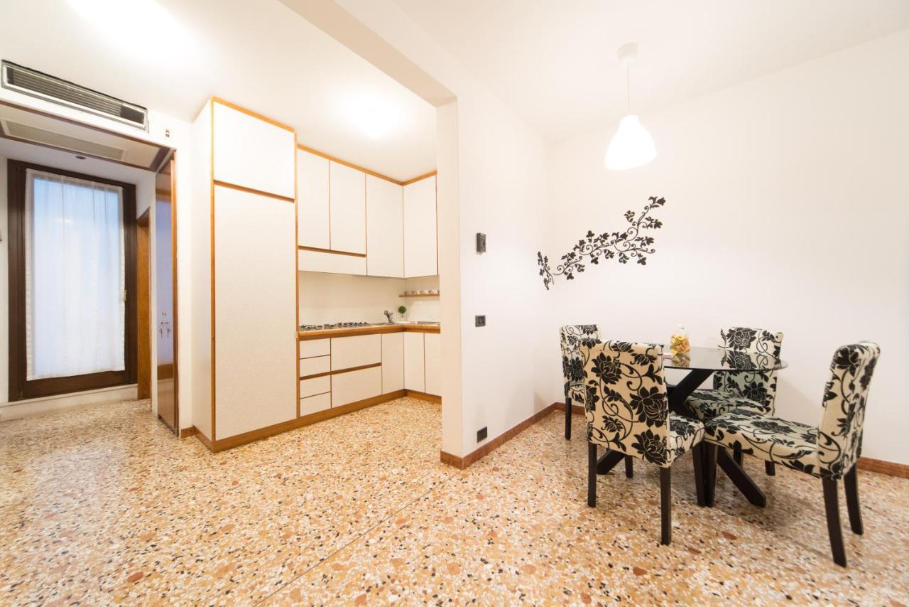 Rialto Dream - Wifi Apartment Венеция Екстериор снимка